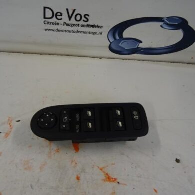 Citroen C3 1.6 HDi 92 Combischakelaar ramen 2012 6490AZ