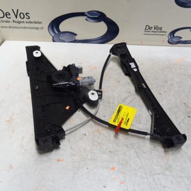 Peugeot 208 1.2 Vti 12V PureTech 100 Ruitmechaniek 4Deurs links-voor 2019 9829043680