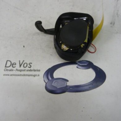 Peugeot 307  Veiligheidsgordel rechts-achter 2005 8974JS