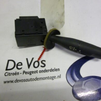 Peugeot 206 1.4 XR,XS,XT,Gentry Scheibenwischer Schalter 1999 6239G6