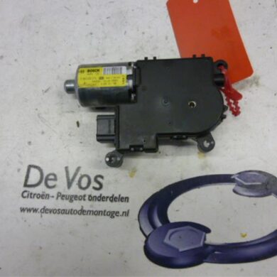 Peugeot 308 1.6 16V THP Autom. Sunroof motor 2008 8401RR