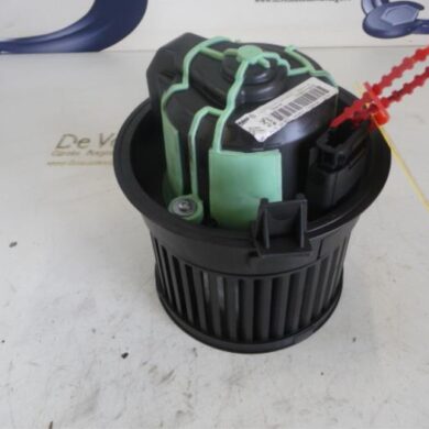 Citroen DS4  Heating and ventilation fan motor 2012 6441CZ