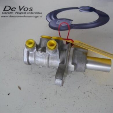 Citroen DS4 1.6 e-HDi 16V 115 Master cylinder 9HD-9HD9H05 2013 4601Y4