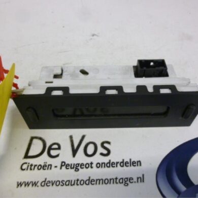 Peugeot Partner  Display Interieur KFW 2005 6155GV-6155X4