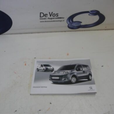 Peugeot Bipper 1.3 HDI Instructie Boekje 2015