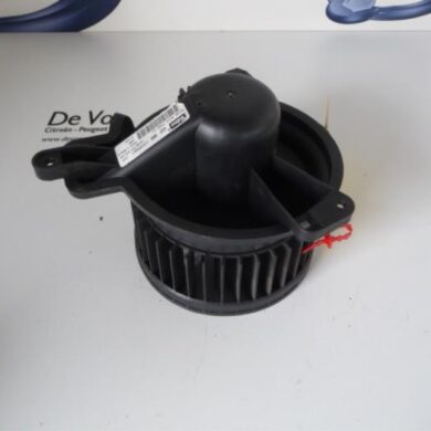 Citroen Berlingo 1.9 D Kachel Ventilatiemotor 2003 6441R4