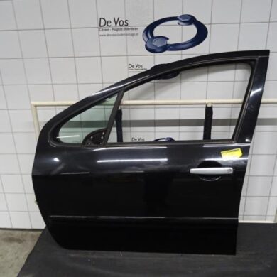 Peugeot 307 2.0 16V Portier 4Deurs links-voor 2004 9002S8