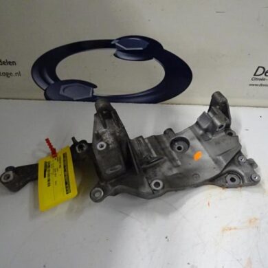 Peugeot 508  Dynamostütze unten 2014 9804333180-9820041180