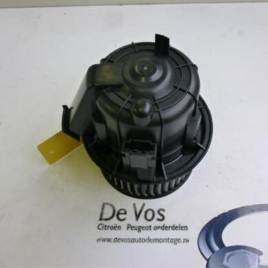 Citroen DS3 1.6 VTi 120 16V Heating and ventilation fan motor 2011 6441CS