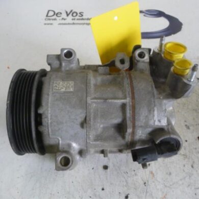 Citroen DS3  Air conditioning pump HNZHN01 2015 9675859880