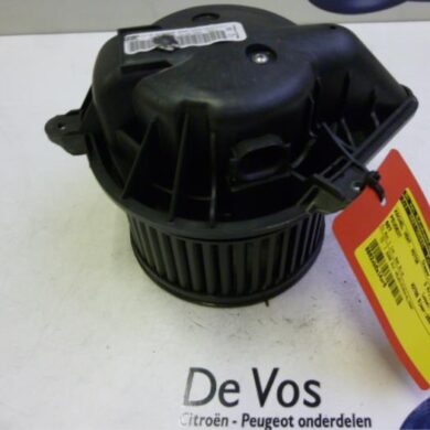 Peugeot 607 2.2 HDi 16V FAP Heating and ventilation fan motor 2006 6441K9