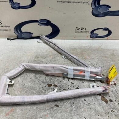 Citroen C5 Aircross 1.2 e-THP PureTech 130 Roof curtain airbag 2020 9822369780