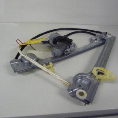 Peugeot 1007 1.4 Window mechanism 2-door, front right 2005 9222Q9