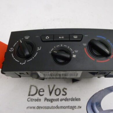 Peugeot 207 1.6 HDiF 16V Heater control panel 2007 6451TL