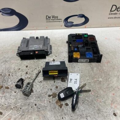 Peugeot 508 1.6 16V Hybrid 225 Computer Motormanagement 5G06 2022 1675657580-1675657680-9846761980