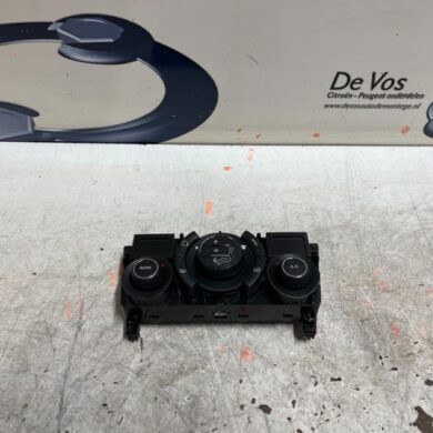 Peugeot 308 1.6 VTI 16V Heater control panel 2014 6452S2
