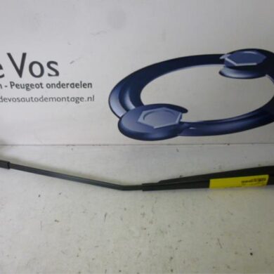Peugeot 407 1.8 16V Front wiper arm 2004 6429X4