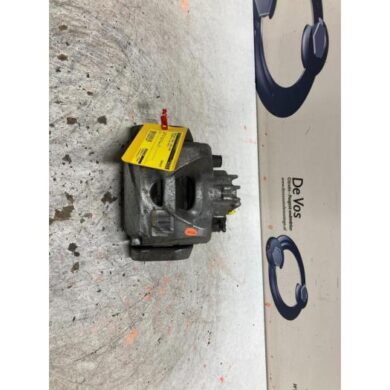 Citroen C4 1.2 PureTech 130 12V Remklauw (Tang) links-voor HNS 2021 1681371380