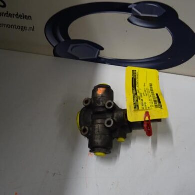 Citroen C6  HD Regelaar (Vering) 2010 527753