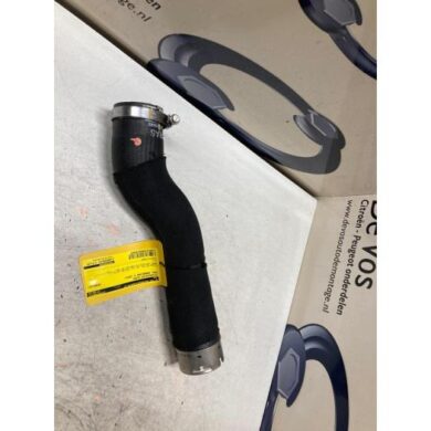 Opel Grandland X  Intercooler hose 5G06 2021 9805006880