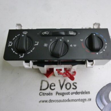 Citroen C2 1.4 HDI Heater control panel 2007 6452F7