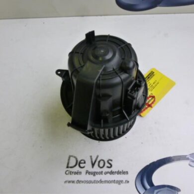 Citroen DS3 1.6 VTi 120 16V Heating and ventilation fan motor 2012 6441CR