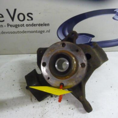 Citroen C5 2.0 HPI 16V Knuckle, front left 2001 364664