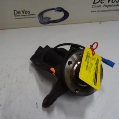 Citroen C3 Picasso  Knuckle, front right 2015 364790