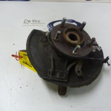 Citroen C-Crosser  Fusee rechts-voor 2009 364798