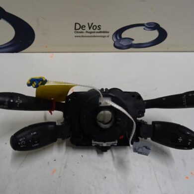 Peugeot RCZ  Steering column stalk 2010 624304-98062027XT