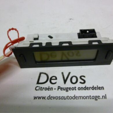 Peugeot 807 2.0 HDi 16V Display Interieur RHT 2004 6155T8