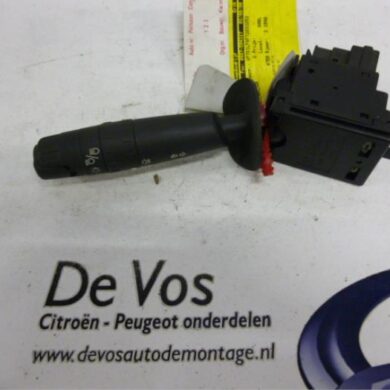 Citroen Xantia  Steering column stalk 1998 625374