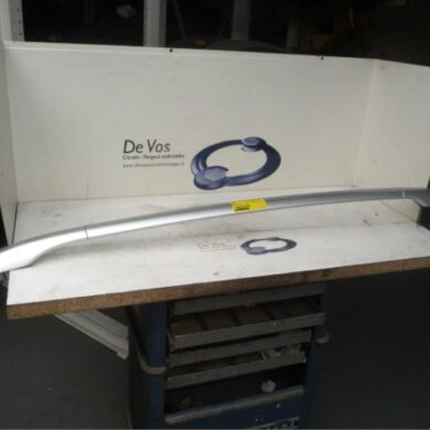 Peugeot 407 2.0 16V Roof rail, left 2006 836190