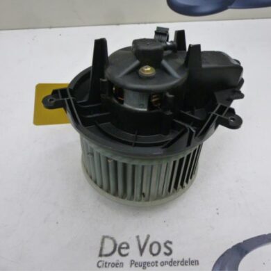 Citroen Xsara 1.8i SX,Excl.Autom. Kachel Ventilatiemotor 1999 6441J6