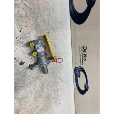DS Automobiles DS3 Crossback 1.2 12V PureTech 155 Master cylinder HNN-HN07 2019 1643581380