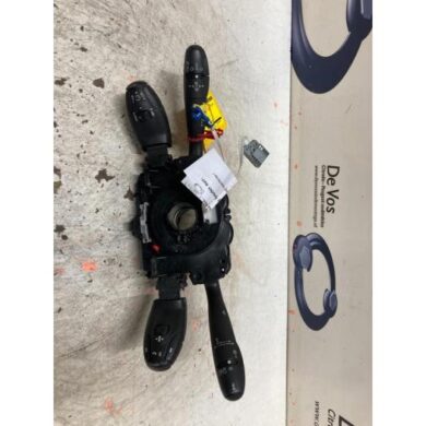 Peugeot 308 1.6 VTI 16V Steering column stalk 2010 98062014XT-6242PK-96643943XT