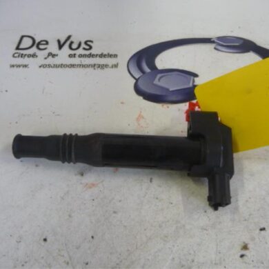 Peugeot 208  Bobine ZMZ 2013 9671214580