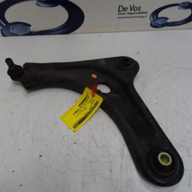 Citroen C4 Cactus 1.2 PureTech 82 12V Querlenker links vorne 2014 3520W7