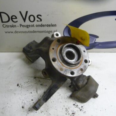 Peugeot 607 2.0 HDiF 16V Knuckle, front right 2006 364786