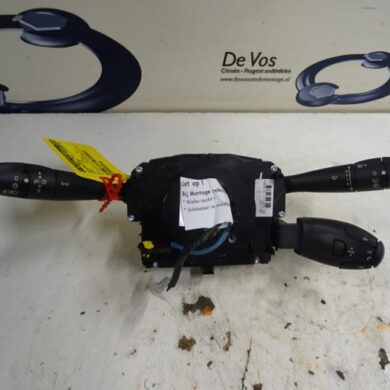 Peugeot 207  Steering column stalk 2011 6242YP