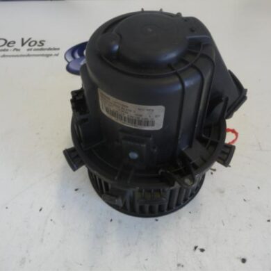 Citroen C5  Heating and ventilation fan motor 2010 6441AJ