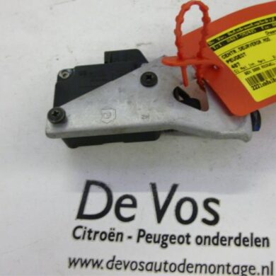 Peugeot 407 3.0 V6 24V VVT Central door locking module 2004 661520