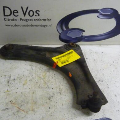 Peugeot 1007 1.6 GTI,Gentry 16V Front wishbone, right 2005 3521N7