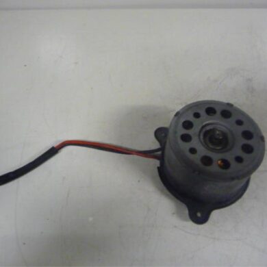 Peugeot 307 2.0 HDi 90 Fan motor 2004 1253K2-1253F8