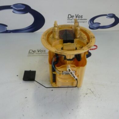 Peugeot 406 2.2 HDI 16V FAP Brandstofpomp Elektrisch 4HX 2005 1525P3