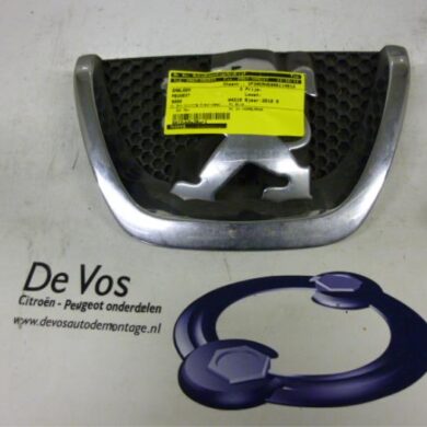 Peugeot 5008 2.0 HDiF 16V Embleem 2010 7810Y4