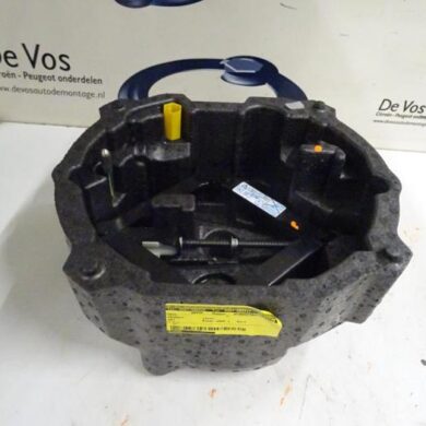 Peugeot 407 2.0 16V Wagenheber 2005 672593