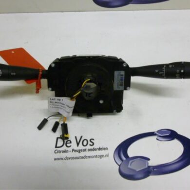 Citroen C2 1.6 16V VTR Steering column stalk 2003 6239TW