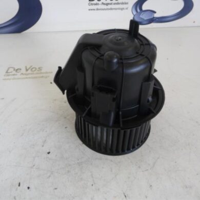 Citroen DS3  Heating and ventilation fan motor 2014 6441CS