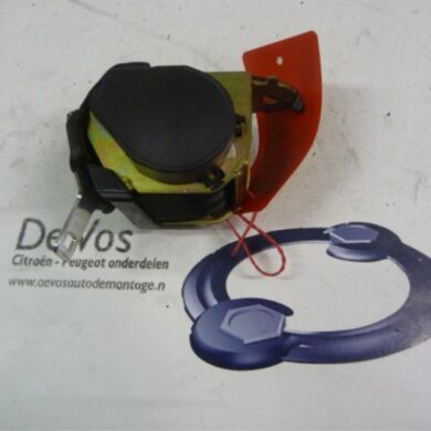 Peugeot 607 2.2 HDi 16V FAP Rear seatbelt, centre 2004 8973ET-8974AV